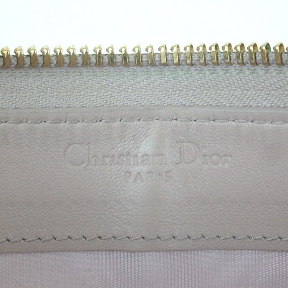 Authentic Christian Dior 33-MA-0119 Lady Dior Zip Around purse Patent leathe... - Picture 8 of 8